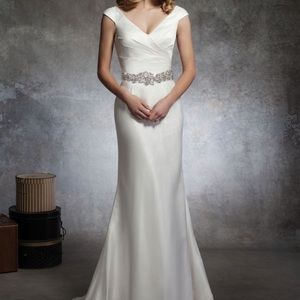 Justin Alexander wedding dress
